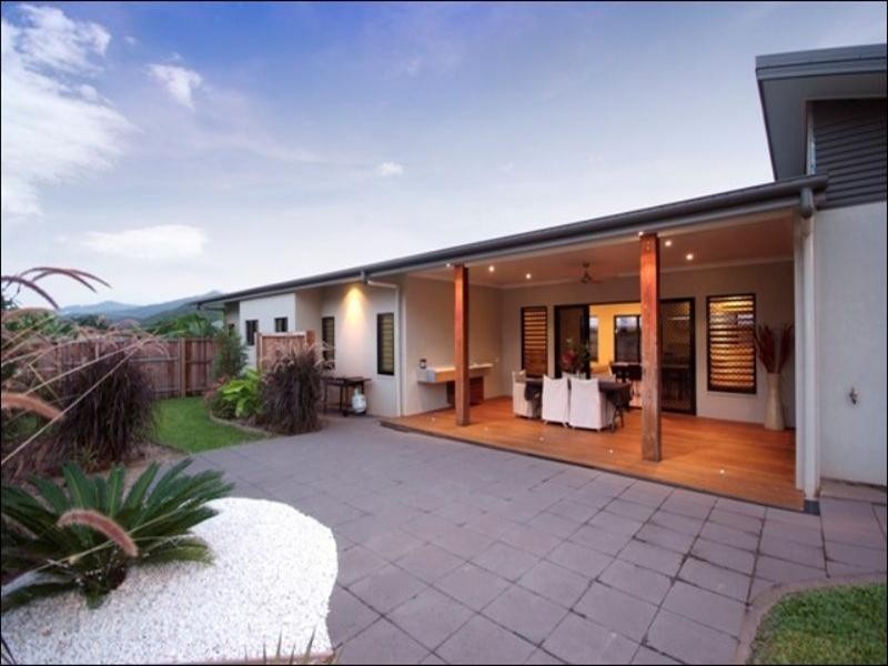 Trinity Beach QLD 4879