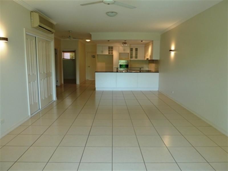 Trinity Beach QLD 4879