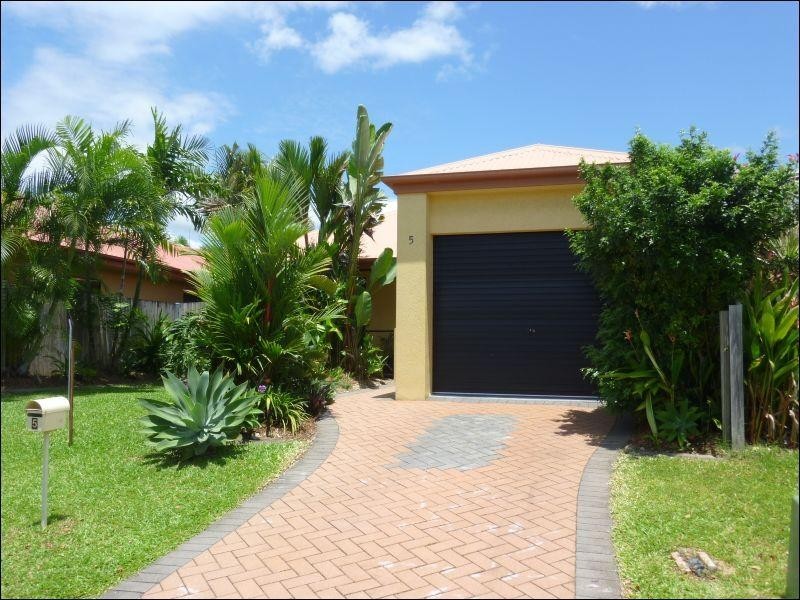 5 Kirra Close, Kewarra Beach QLD 4879