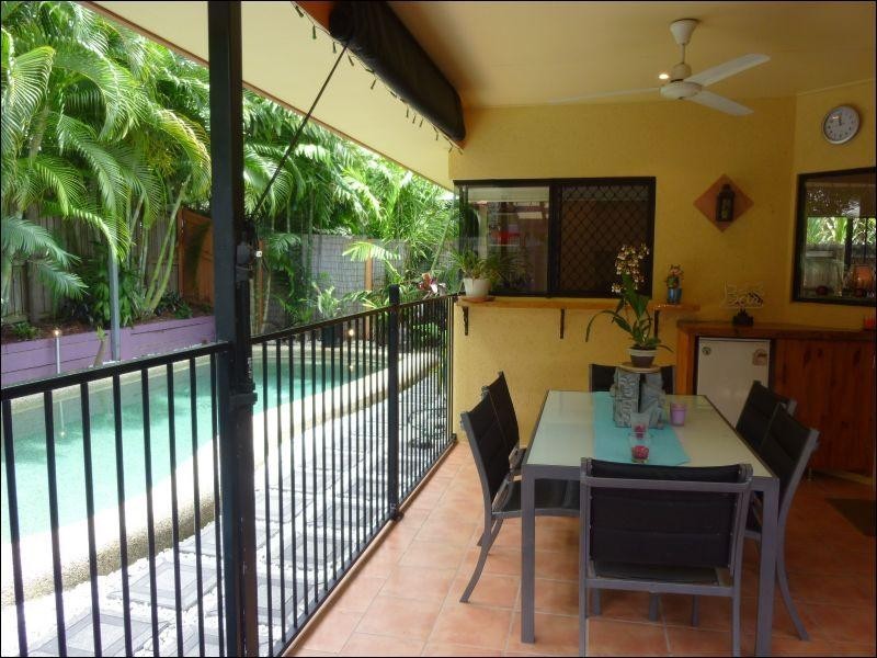 5 Kirra Close, Kewarra Beach QLD 4879