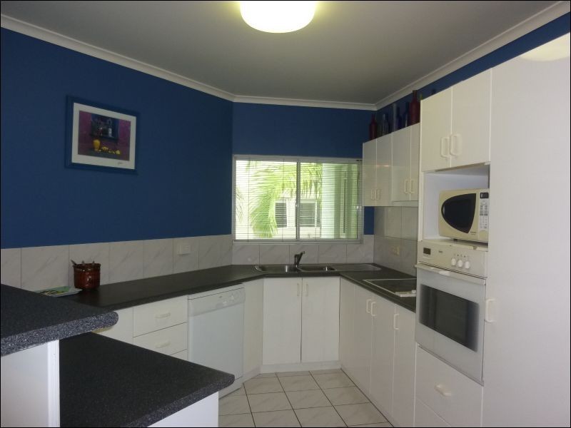 6/42 Moore Road, Trinity Beach QLD 4879