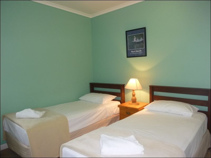 6/42 Moore Road, Trinity Beach QLD 4879