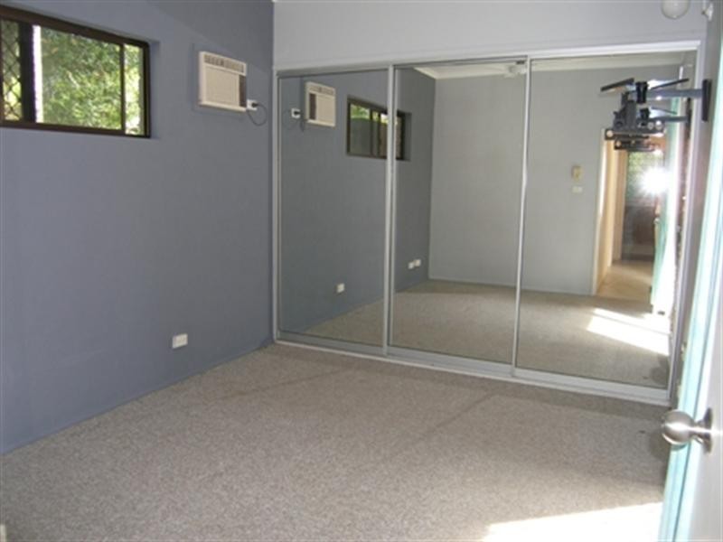 Kewarra Beach QLD 4879