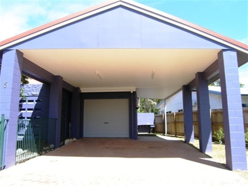 Kewarra Beach QLD 4879