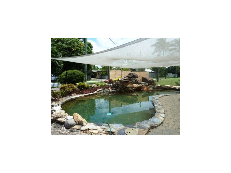 Yorkeys Knob QLD 4878