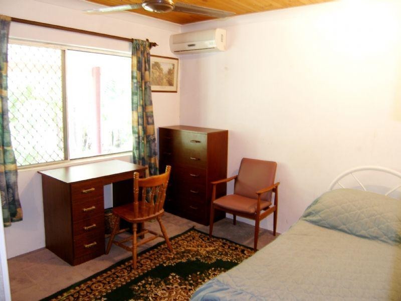 1 Rudder Street, Clifton Beach QLD 4879