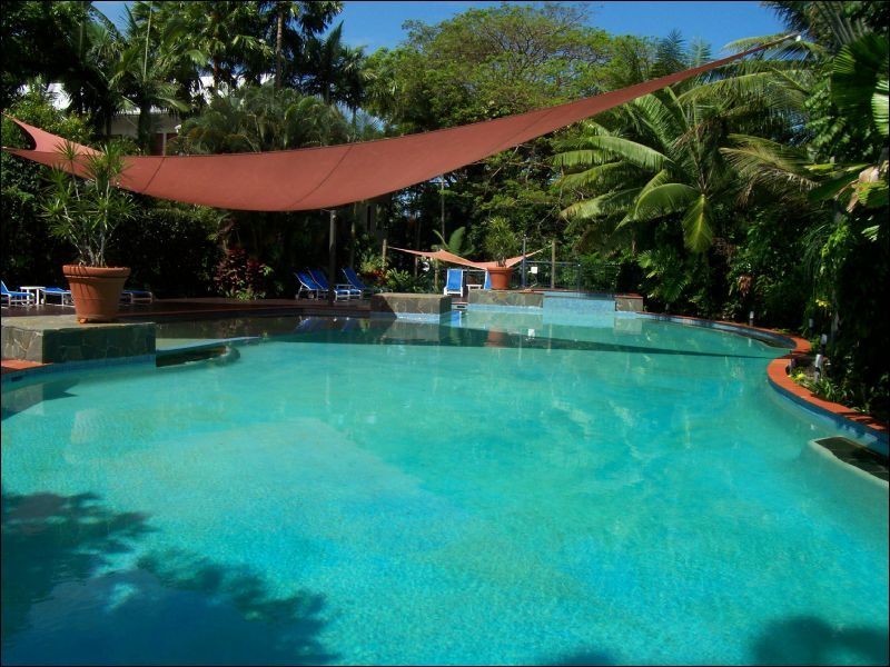 28/23 Veivers Road, Palm Cove QLD 4879