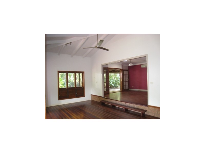 Clifton Beach QLD 4879