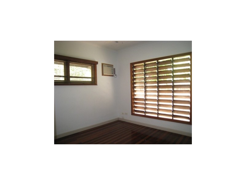 Clifton Beach QLD 4879