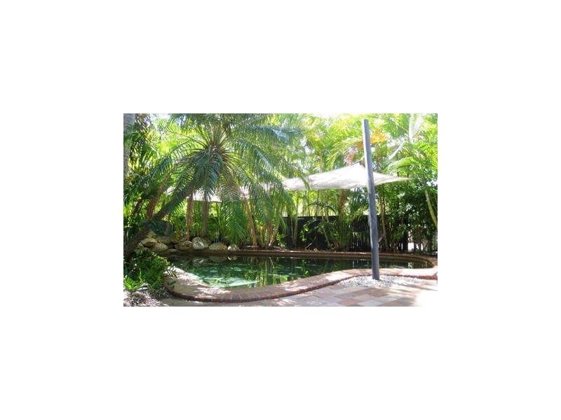 Clifton Beach QLD 4879