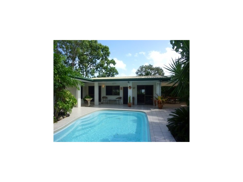 Trinity Beach QLD 4879