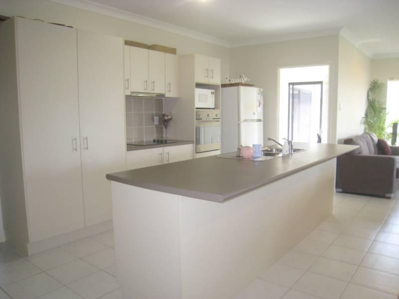 16 Port Close, Trinity Beach QLD 4879