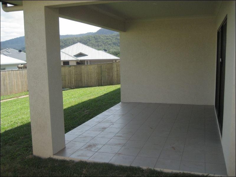 16 Port Close, Trinity Beach QLD 4879