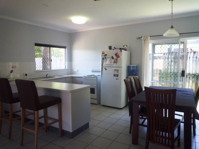 6 Lamb Street, Smithfield QLD 4878