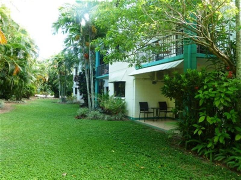 Trinity Beach QLD 4879