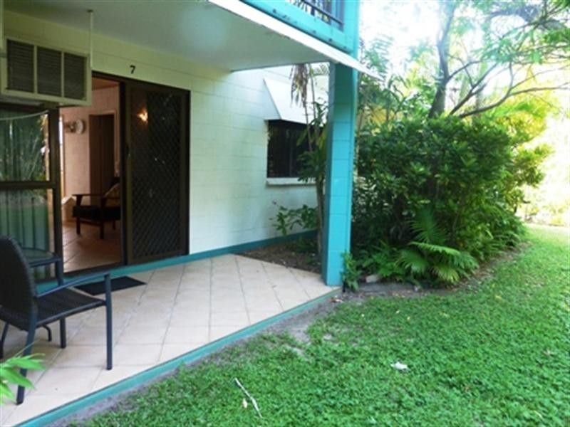 Trinity Beach QLD 4879