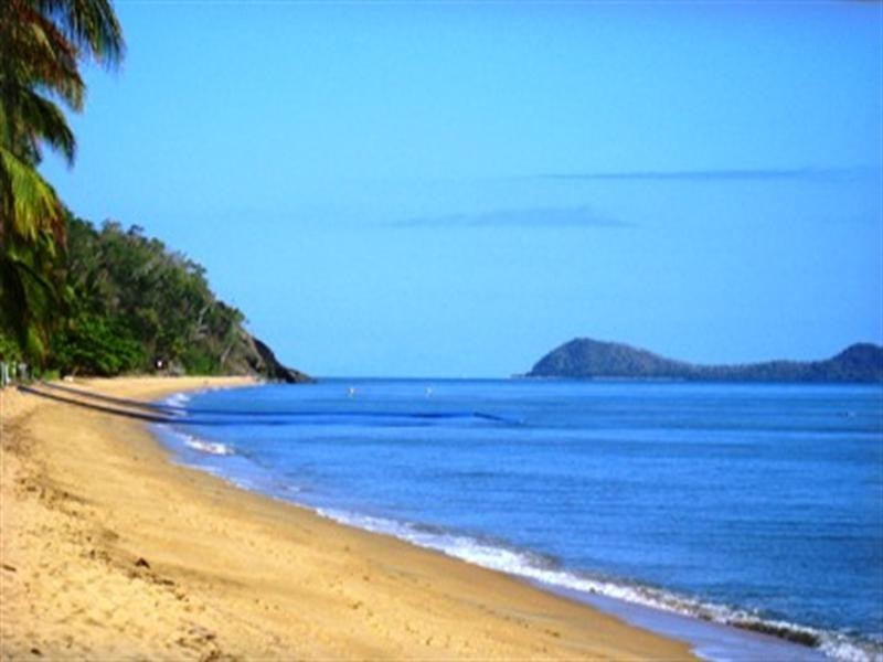 Trinity Beach QLD 4879