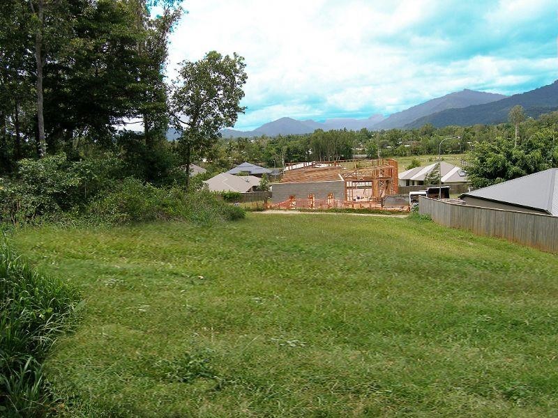 Trinity Beach QLD 4879