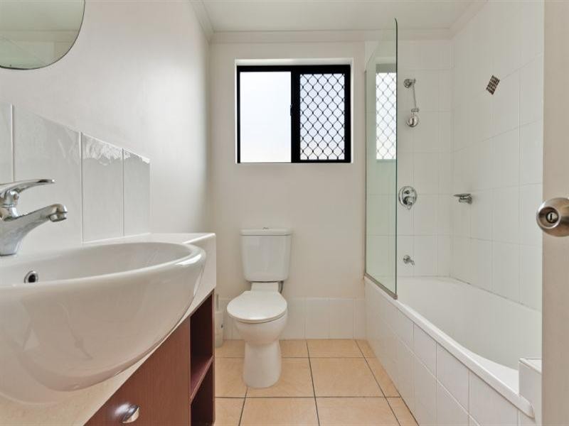 Trinity Beach QLD 4879