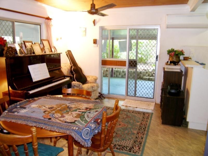 1 Rudder Street, Clifton Beach QLD 4879