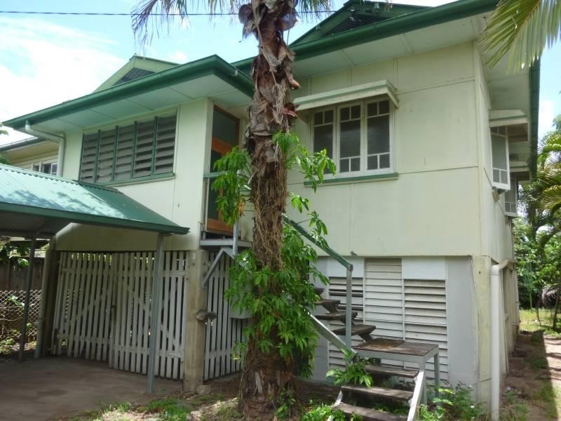 13 Boland Street, Westcourt QLD 4870