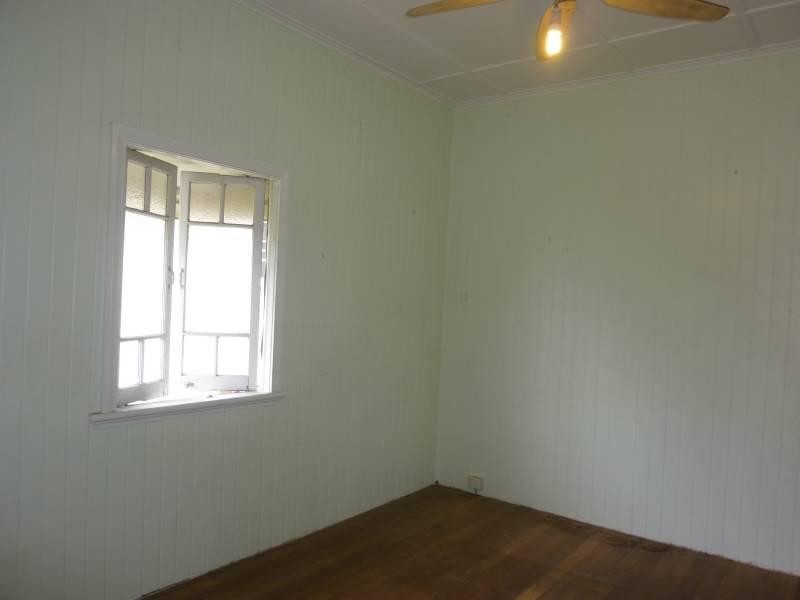 13 Boland Street, Westcourt QLD 4870