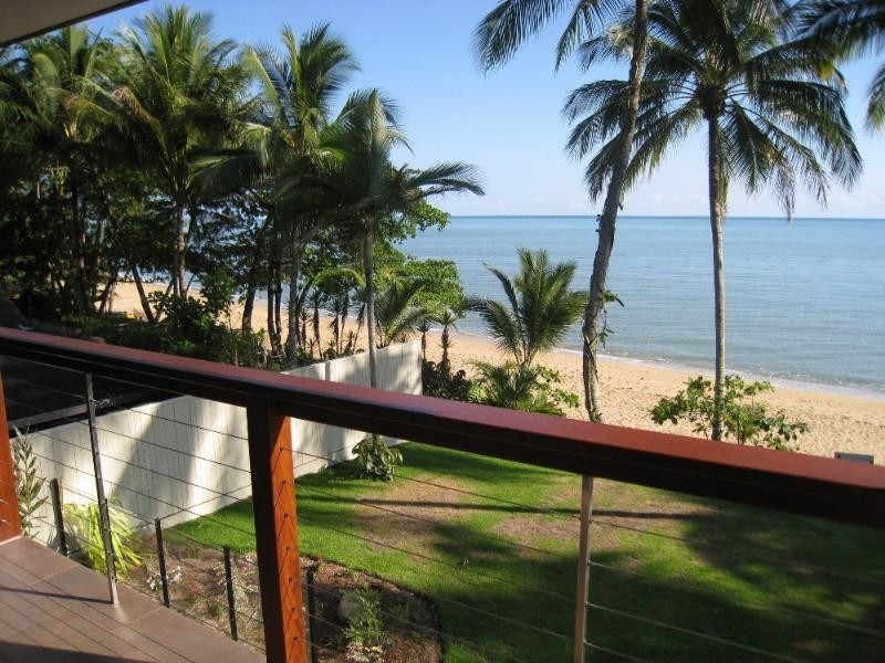 Trinity Beach QLD 4879