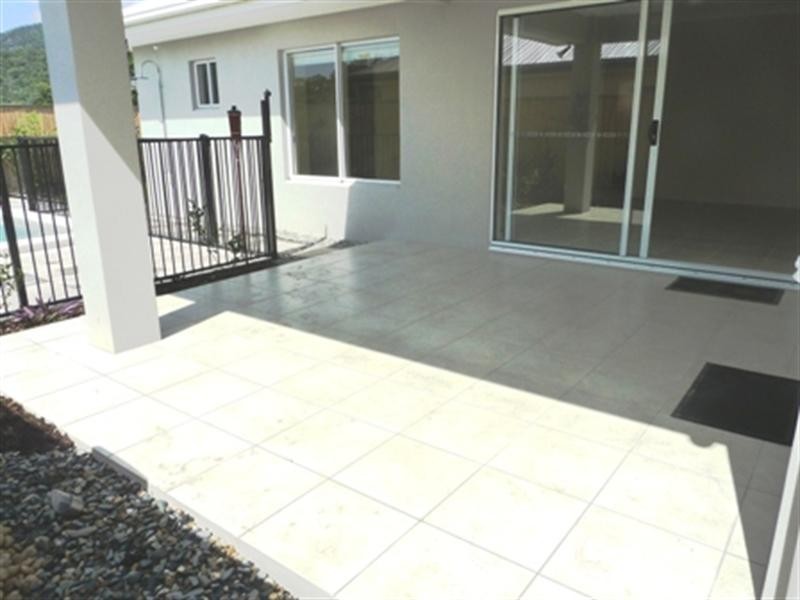 Trinity Beach QLD 4879