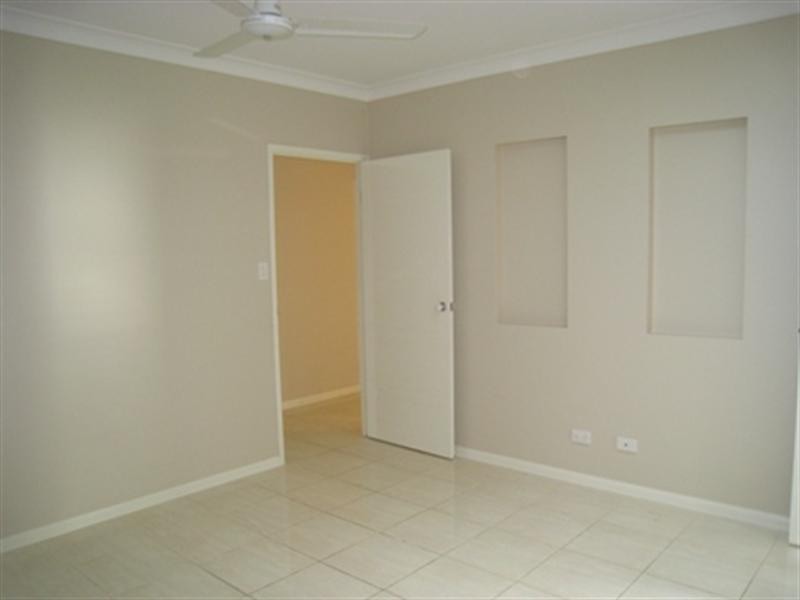 Kewarra Beach QLD 4879