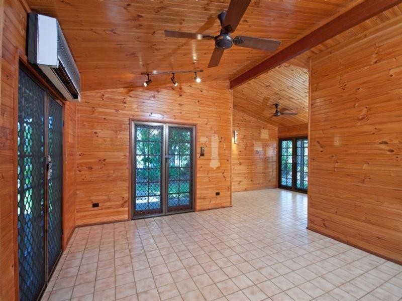 26 Endeavour Road, Clifton Beach QLD 4879