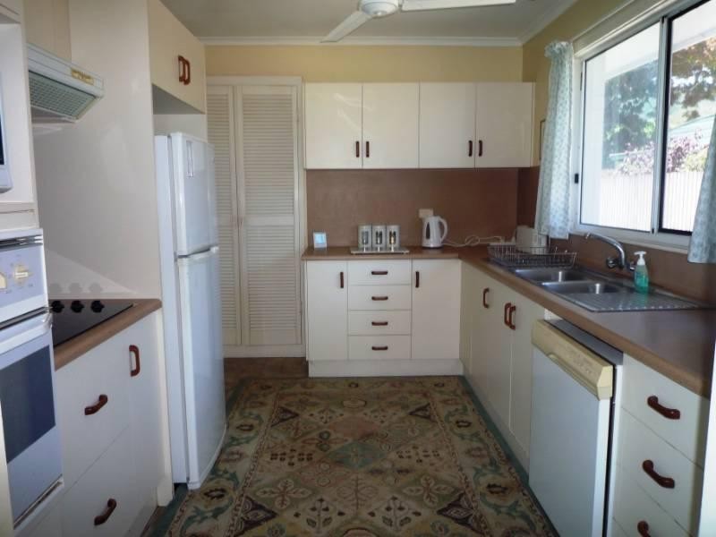 47 Arlington Esplanade, Clifton Beach QLD 4879