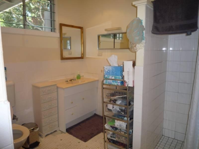 47 Arlington Esplanade, Clifton Beach QLD 4879