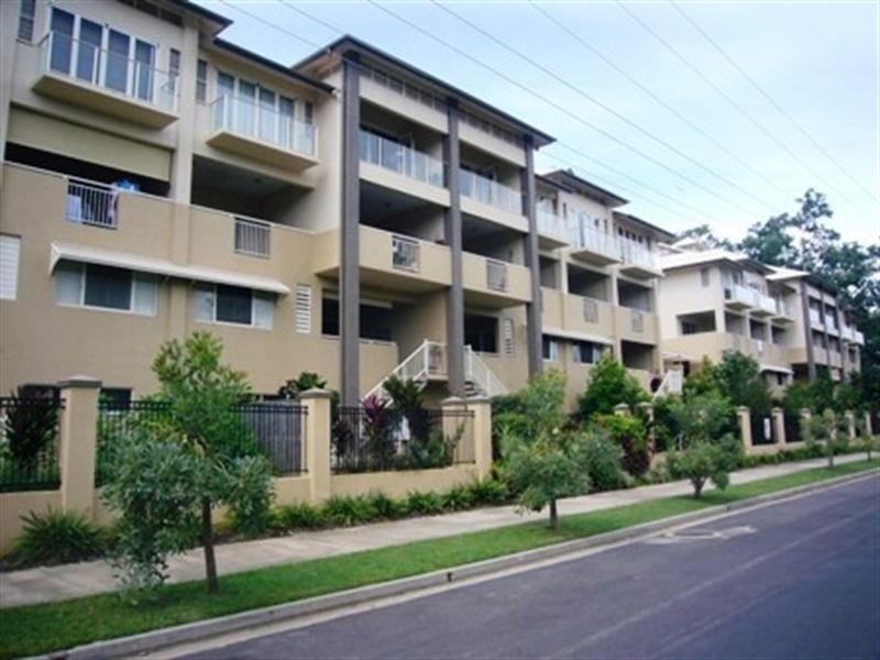 Trinity Beach QLD 4879