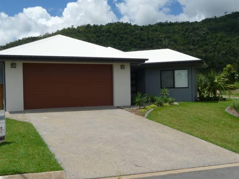 2 JABIRU Close, Smithfield QLD 4878