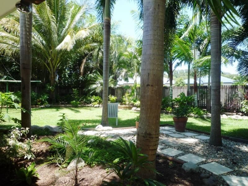 4 CYPREA Close, Trinity Beach QLD 4879