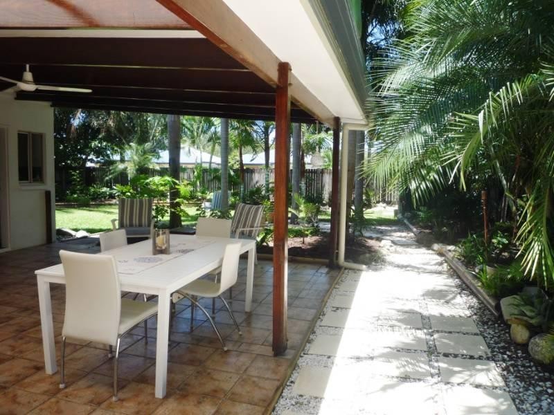 4 CYPREA Close, Trinity Beach QLD 4879