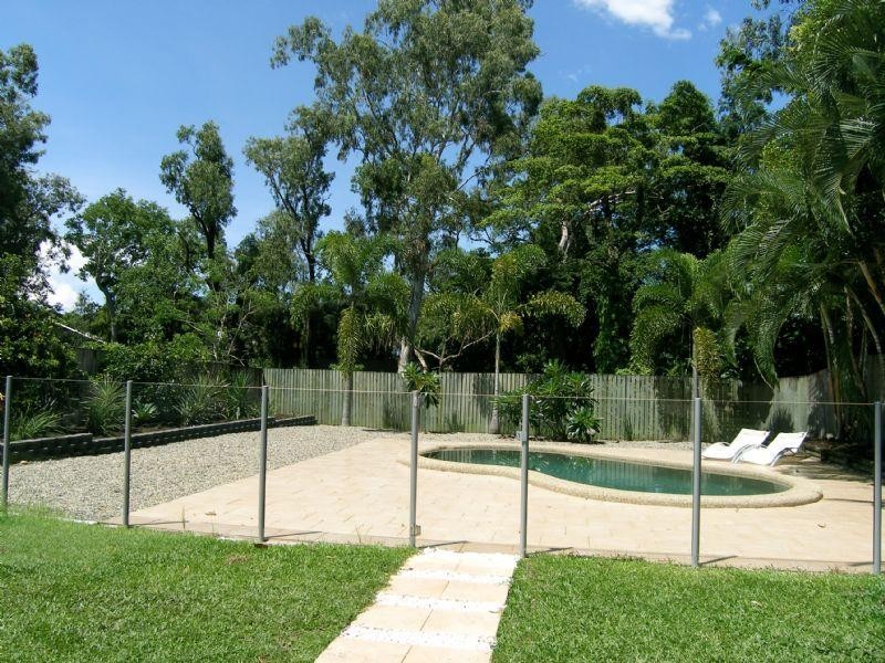 Clifton Beach QLD 4879