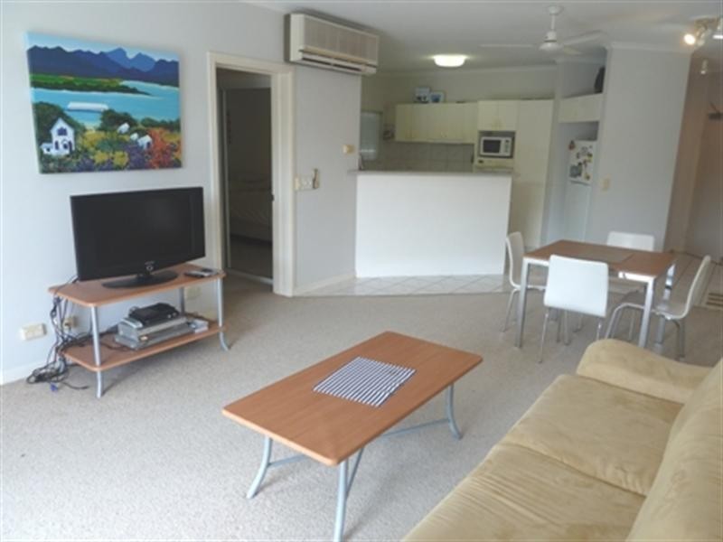 Trinity Beach QLD 4879