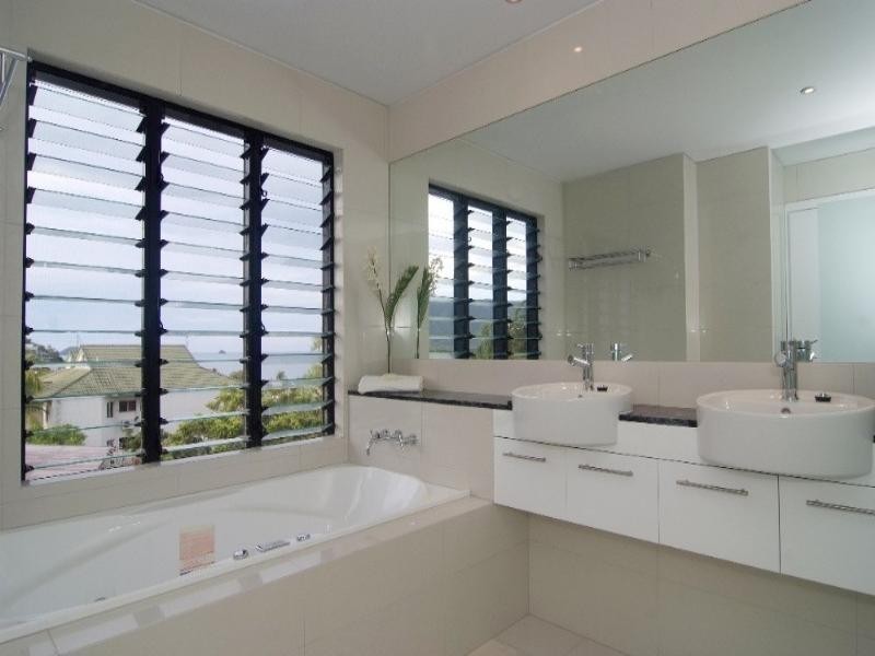 Trinity Beach QLD 4879