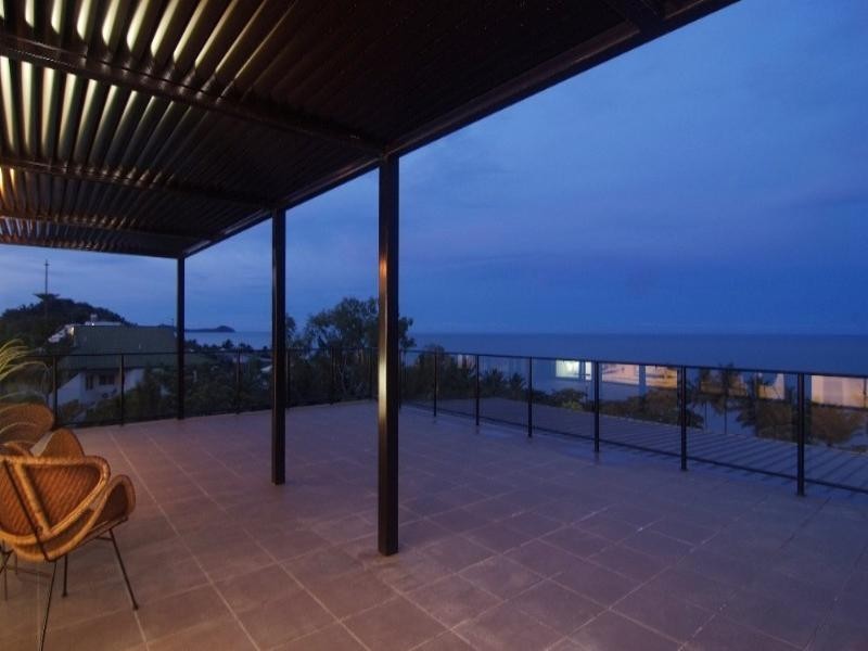 Trinity Beach QLD 4879