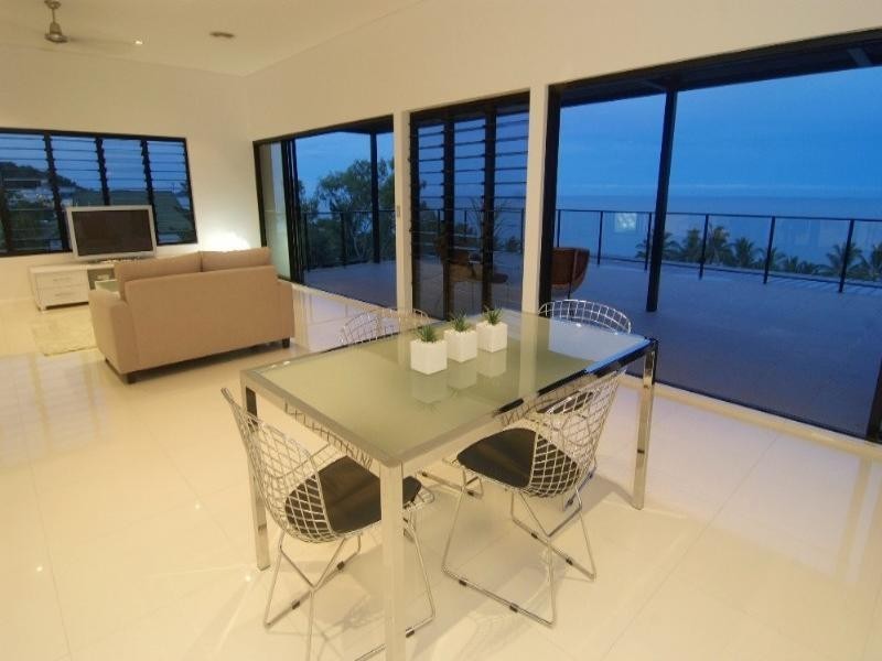 Trinity Beach QLD 4879