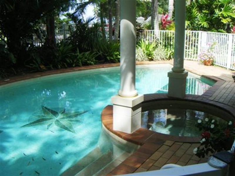 Clifton Beach QLD 4879