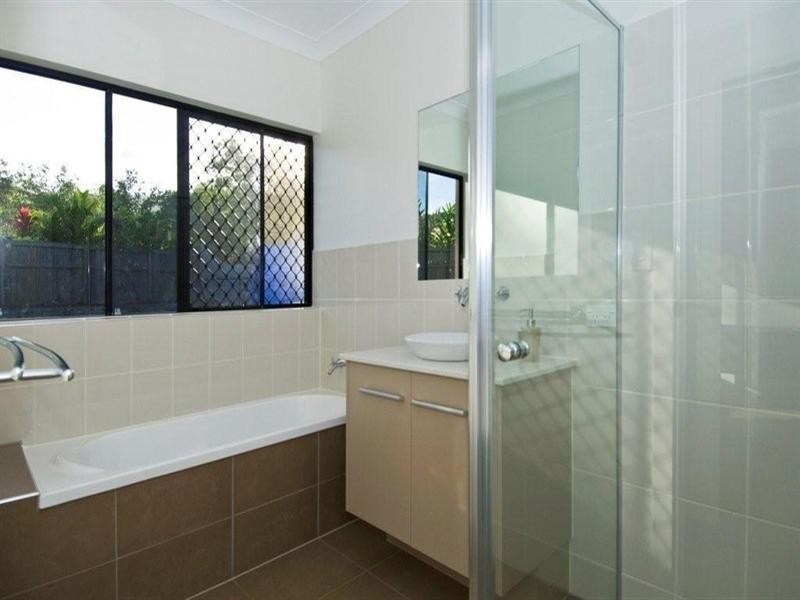 Kewarra Beach QLD 4879