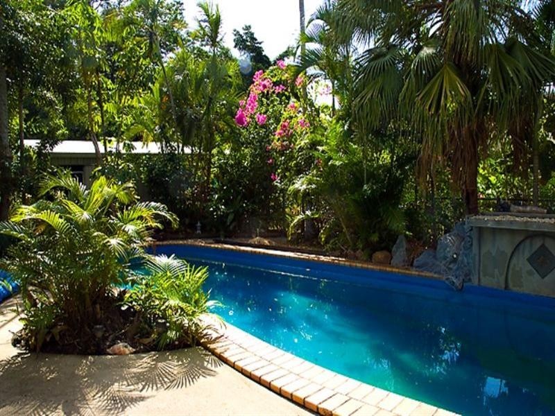 Trinity Beach QLD 4879