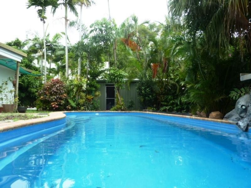 Trinity Beach QLD 4879