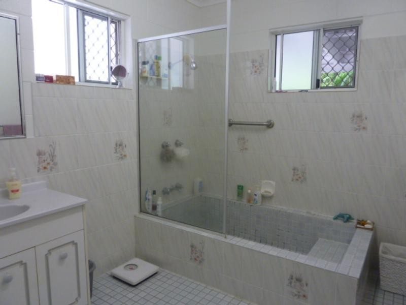 Trinity Beach QLD 4879