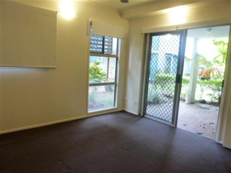 Trinity Beach QLD 4879