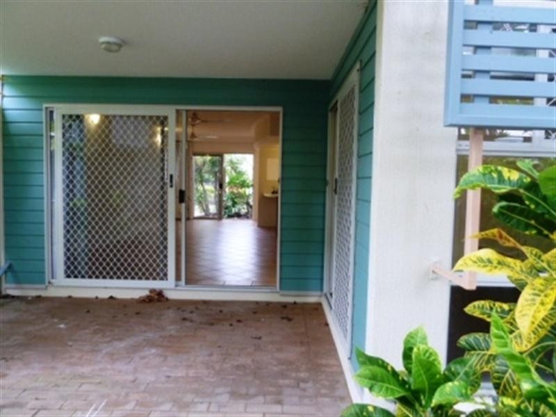 Trinity Beach QLD 4879