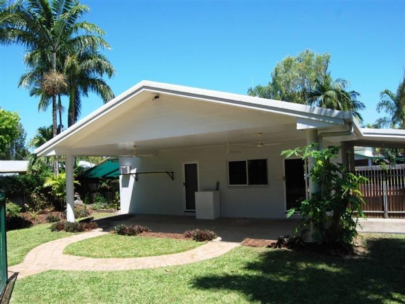 Kewarra Beach QLD 4879