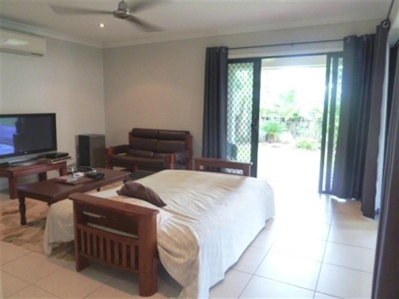 Trinity Beach QLD 4879
